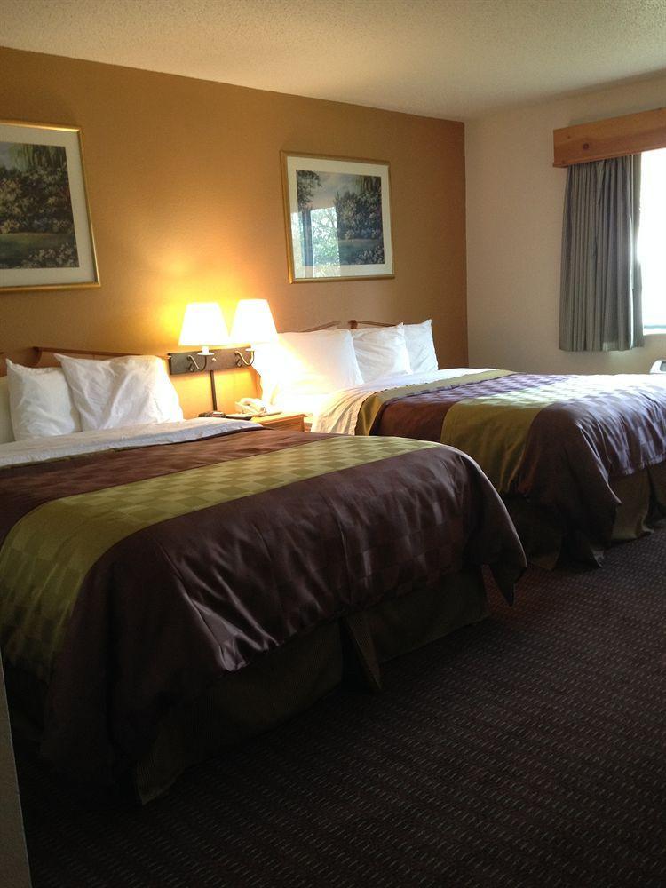 Americinn Belle Plaine Bagian luar foto